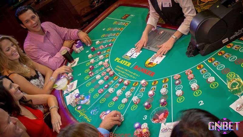 Baccarat với đa dạng các loại cầu giúp người chơi có thể áp dụng để tăng khả năng thành công trong trò chơi.