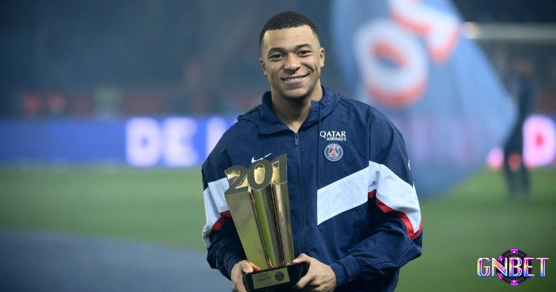 Tiền đạo hay nhất Ligue 1: Cầu thủ Kylian Mbappé