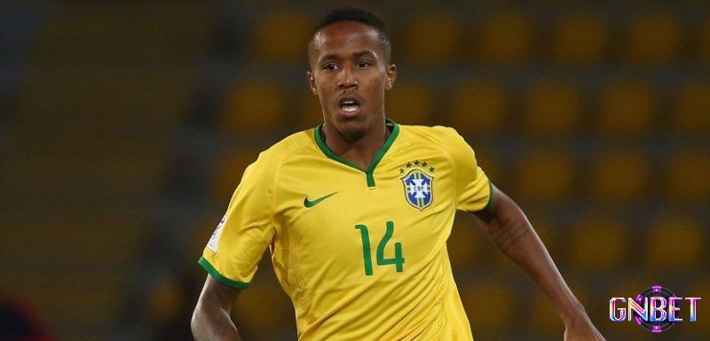 Trung vệ hay nhất Copa America 2020/2021: Eder Militao